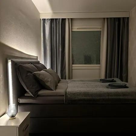 Vartiomaja - Beautiful Near Arktikum Appartement Rovaniemi